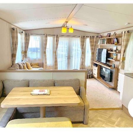 Hastings Holiday Home At Fairlight Lodge Beauport Holiday Park St Leonards-on-Sea Екстериор снимка