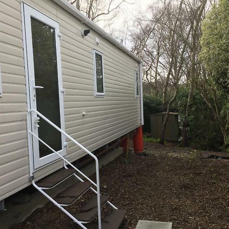 Hastings Holiday Home At Fairlight Lodge Beauport Holiday Park St Leonards-on-Sea Екстериор снимка