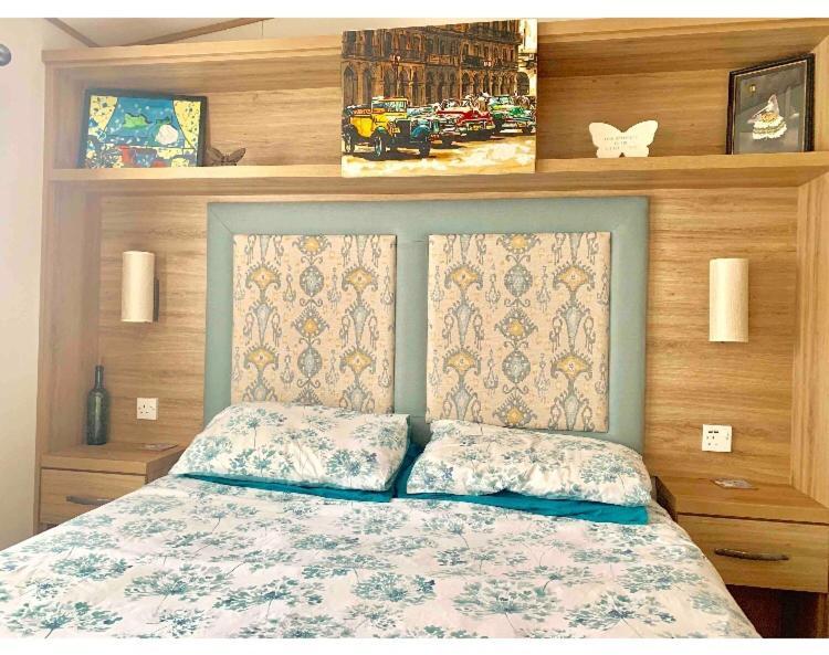 Hastings Holiday Home At Fairlight Lodge Beauport Holiday Park St Leonards-on-Sea Екстериор снимка