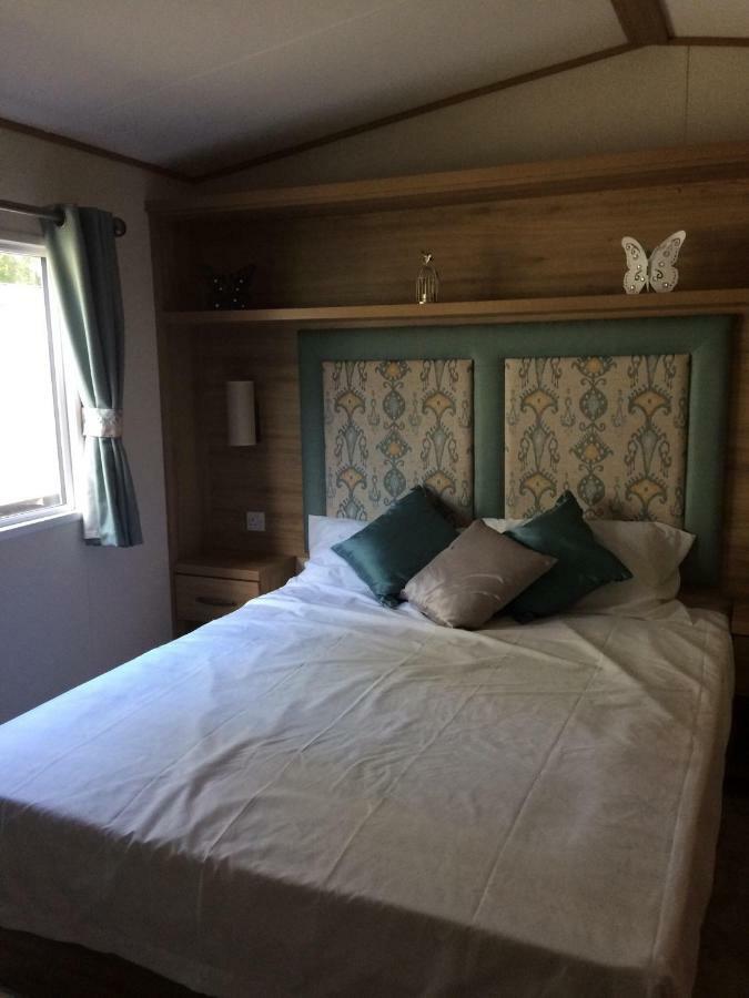 Hastings Holiday Home At Fairlight Lodge Beauport Holiday Park St Leonards-on-Sea Екстериор снимка