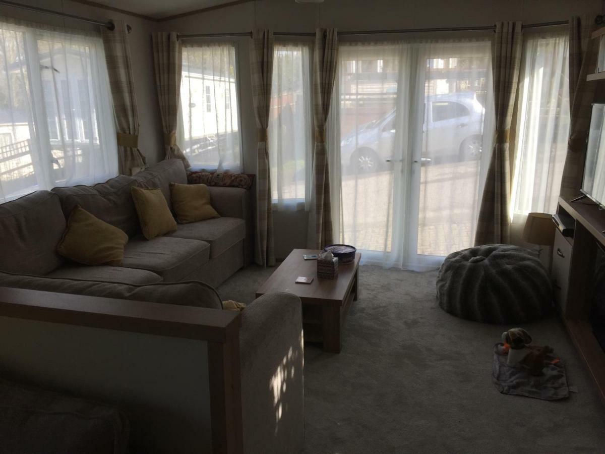Hastings Holiday Home At Fairlight Lodge Beauport Holiday Park St Leonards-on-Sea Екстериор снимка